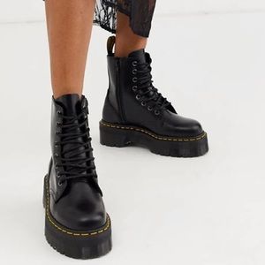Dr Marten Jadon Boot